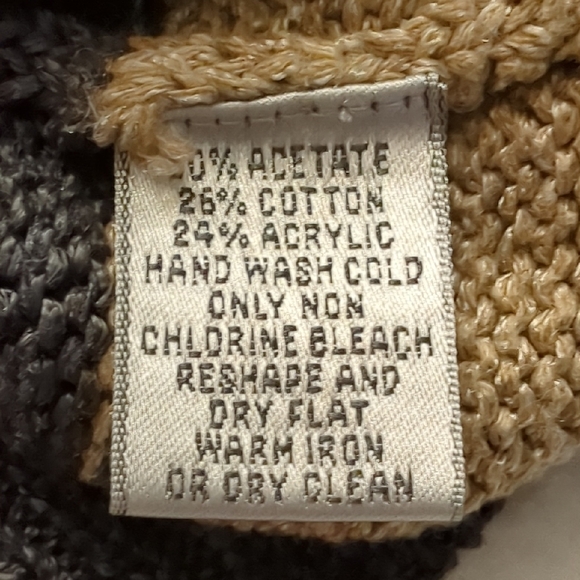 Deep V Short Dolman Sleeved Striped Sweater Camel And Gray Size Small - Picture 7 of 8